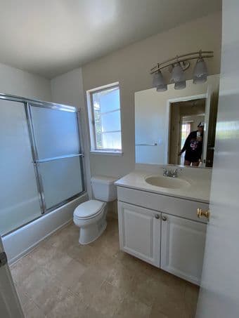 Sublet 1b/1b in 2b/2b apt, 2miles from campus, menlo park, 8/15-8/23 2