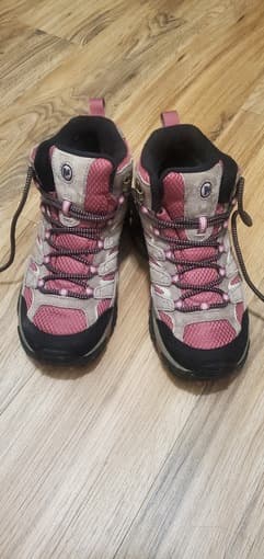 Merrell Moab waterproof womens hiking shoes size 7.5 2
