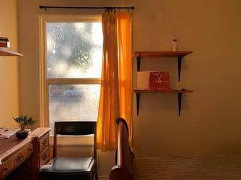 A furnished room for temporary renting from August 14-31th, 2022 2