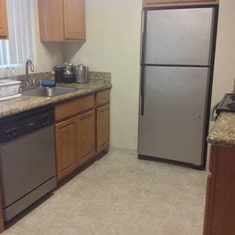 Room to rent in calm Menlo Park neighborhood 4