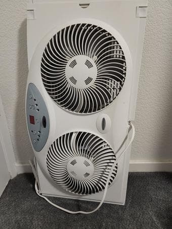Bionaire Window Fan 1