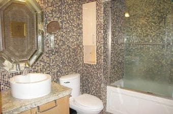 Furnished 1 bdrm apt - parking, washer/dryer, AC, dishwasher. June '23 2