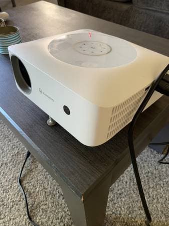 Vankyo Full HD projector 2