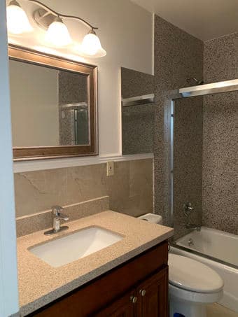 Room available in 2bd/1ba for $1300 2