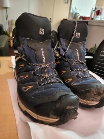 Hiking Shoes and Cleats (More than 50% off) 3