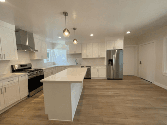 Room available in 4BD/2BA in Redwood City 2