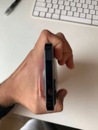 iPhone 12 Pro 512GB - Pacific Blue 3