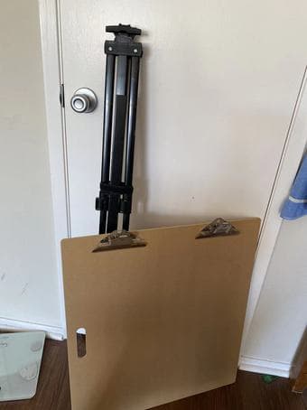 Portable Easel Stand and art advantage Sketch Tote Board 23x26 1