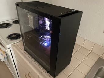 Custom-Built Gaming PC, Intel i7-8700K, GTX 1080Ti, 32GB RAM 1