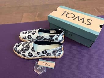 TOMS ALPARGATA ROPE SLIP-ON 1