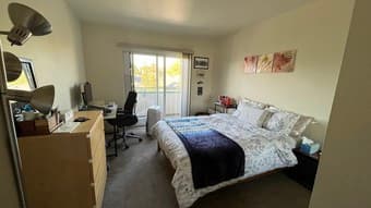 Looking for roommate (1B1B) in a 2B2B apartment (Mayfield Luxury Apt) 4