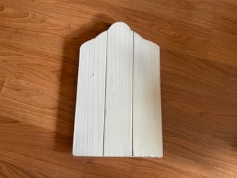 Blank canvas, wooden plank, acrylic paint, paint brushes 4