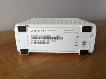cable modem ARRIS Surfboard SB6183 3