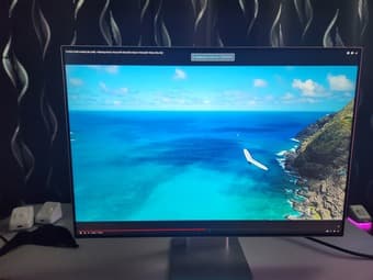 Huawei MateView 28.2 4K+ Monitor 4