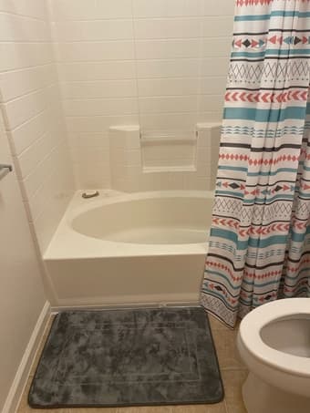 Private 1B/1B available in spacious 2B/2B San Jose apartment 2