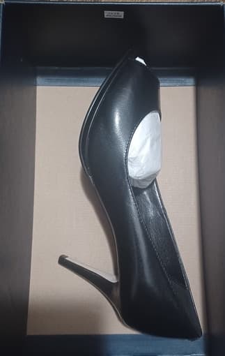 new Cole Haan Women's Davis OT Pump, Black, size 7 2