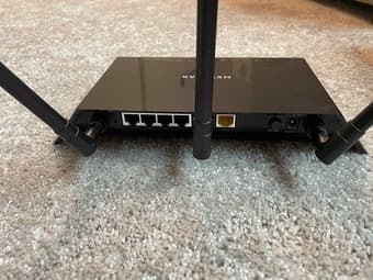 NETGEAR R6700v3 Smart Wifi Router 2