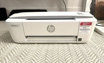 HP DeskJet 3755 Color Printer 1