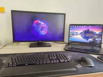 ASUS Monitor 28" 4K/ UHD 3840x2160 1ms DisplayPort HDMI in Black 2