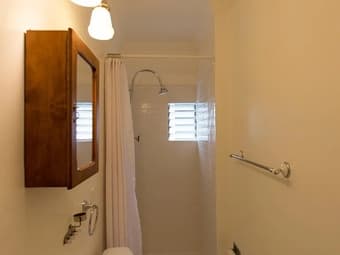 Cute Vintage Downtown Palo Alto Apartment 3