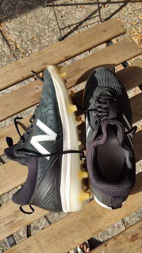 New Balance shoes - Baseball Cleats 2