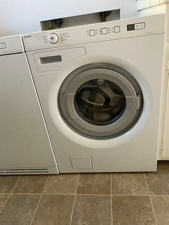 Washer & Dryer 4