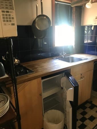 Small and Lovely 1906 Berkeley Garden Cottage for Jan. 1 2