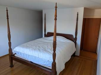 Vintage bed frame for FREE 1