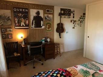 Large bedroom in Palo Alto Home for Dec. 1 (palo alto) 1
