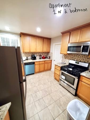 Furnished house 3 miles from campus, free Wi-Fi 2