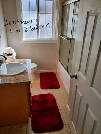 Furnished house 3 miles from campus, free Wi-Fi 3