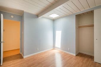 Bedroom in a Shared House in Palo Alto 4