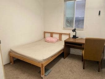 $880 private furnished room in 2BR/1BA of Menlo Park rent NOW. 4