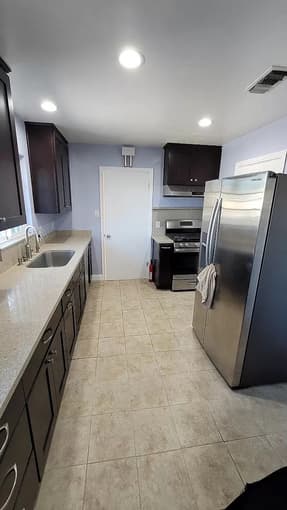 3 Bedroom 2 Bath + separate studio in backyard - San Jose - 9,500 sqft 4