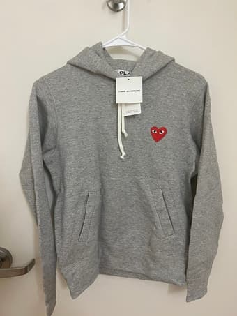 NEW CDG Play hoodie 2