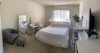 [HOUSING] Sublet- Large One Bedroom in Mountain View 2