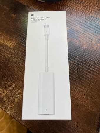 Apple Thunderbolt 3 (USB-C) to Thunderbolt 2 Adapter 1