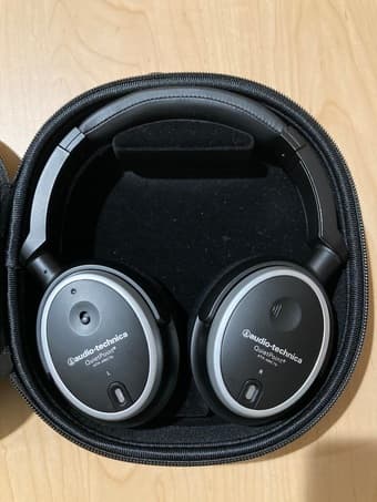 Audio Technica QuietPoint ATH-ANC7b Active Noise Cancelling Headphones 1