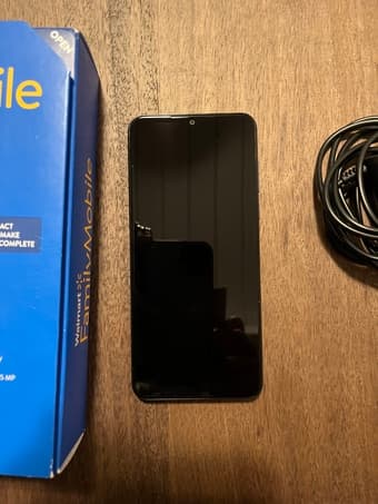 Like new cell phone Walmart android moto g 1