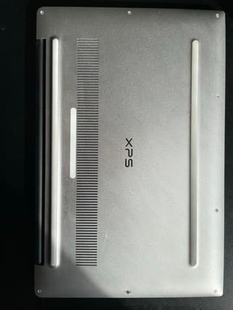 Dell XPS 13 9370 Laptop (i7-8550U, 16GB RAM, 512GB Storage, Touch 4K) 2