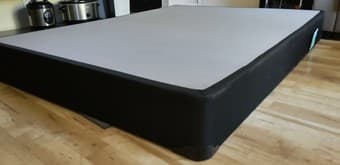 Queen bed foundation piece 2