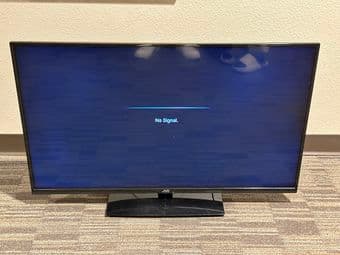 JVC Emerald 42" HDTV 1