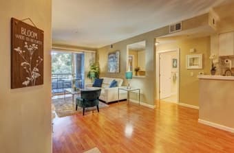 1b1b apartment for rent near Stanford 3