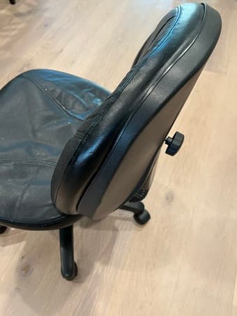 Free Leather Office Chair Pick up in Sunnyvale 3