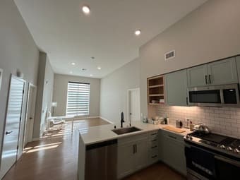 Spacious bedroom with ensuite in luxury apartment 2