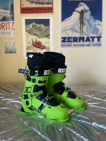 New skiboots for sale (Dalbello 130s, originally $700) 1