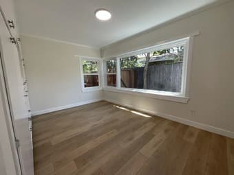 Spacious Room in a 4bd/2ba house starting Feb 2023 1