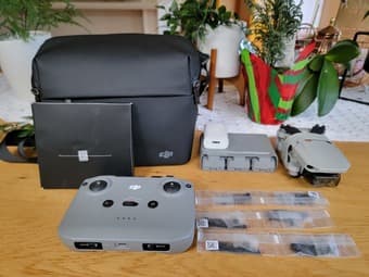 Dji Mavi mini 2 fly more combo 2