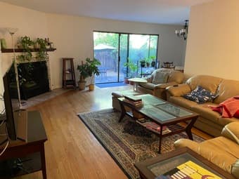 $1,125 / 120ft2 - 1 BR in 3 BR, 2.5 Bath Condo 1