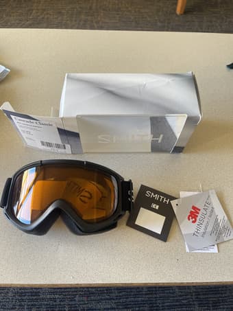 ski goggles 1
